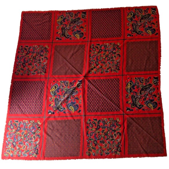 The Limited Wool Blend Fringe Shawl Scarf Vintage 80s Boho Red Paisley 45"x46" - Picture 5 of 10